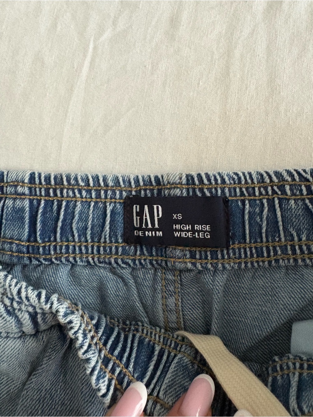 GAP High-Rise Wide Leg Jeans - Light Blue Denim